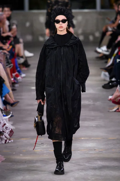 Look 22